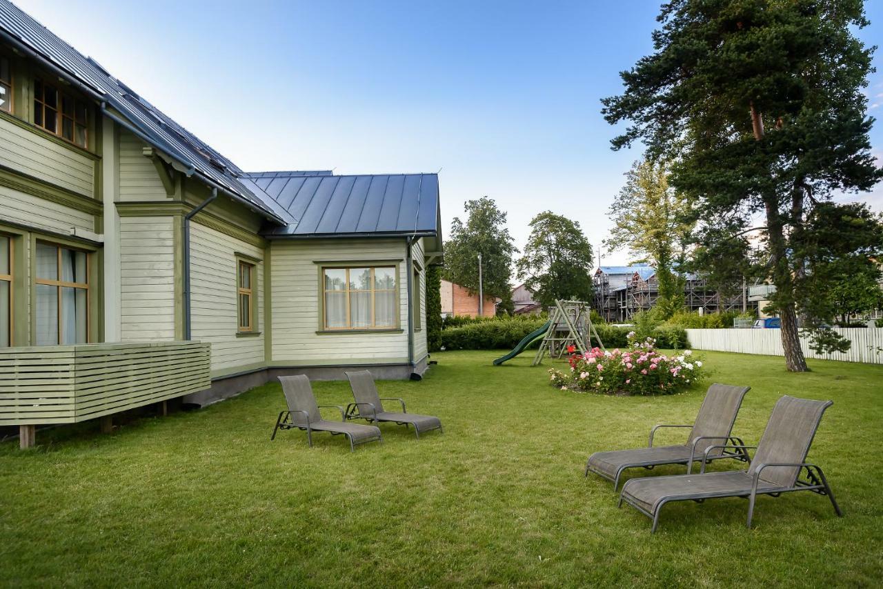 Kurgo Villa Self Check-In Hotel Pärnu Exterior foto